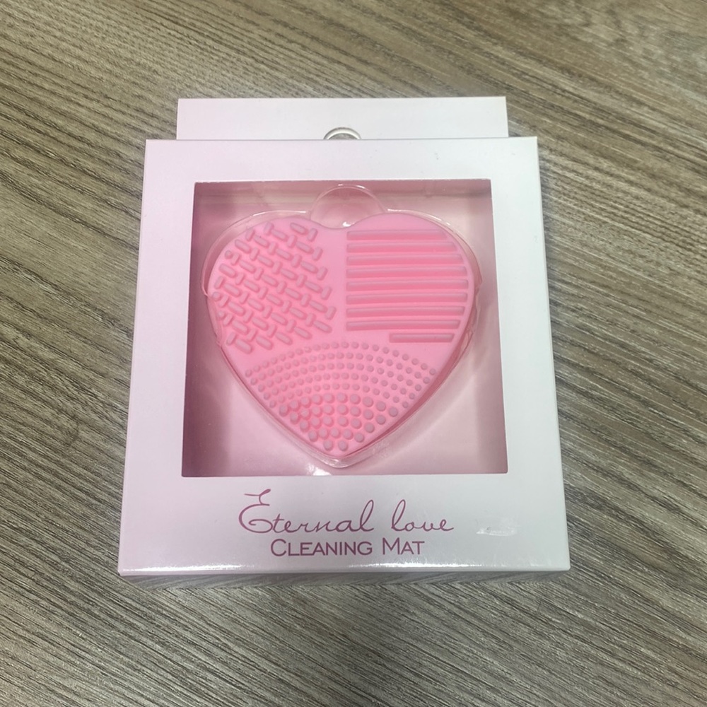 2 for $5- Opulent Beauty Eternal Love Cleaning Mat